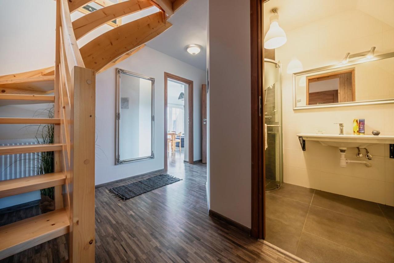 Tybet Domki I Apartamenty Bukowina Tatrzanska Luaran gambar